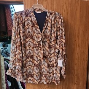 Elegant Paisley Blouse with Tie Detail